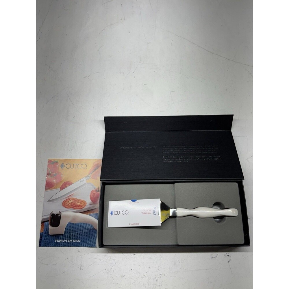 Cutco Slice And Serve 1754 White Handle w/ Box See Description